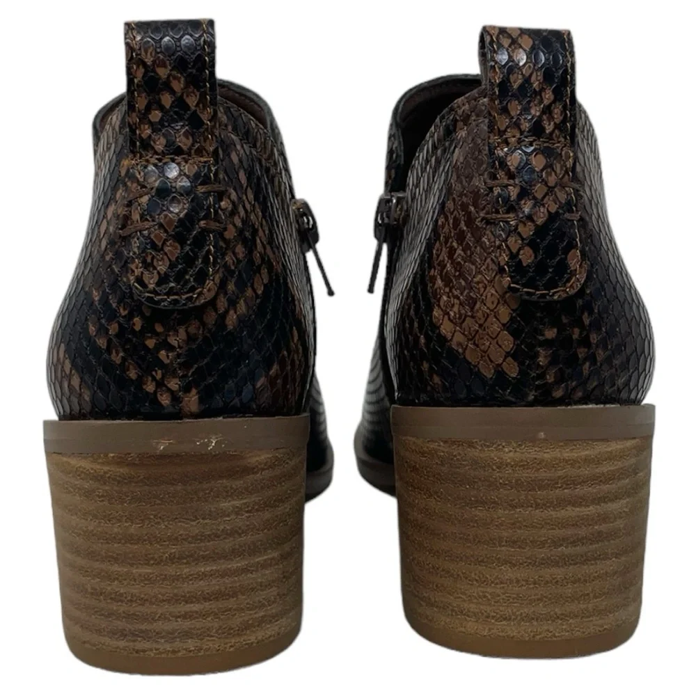 Steve Madden Rader faux snakeskin Booties NWOB - Picture 4 of 6